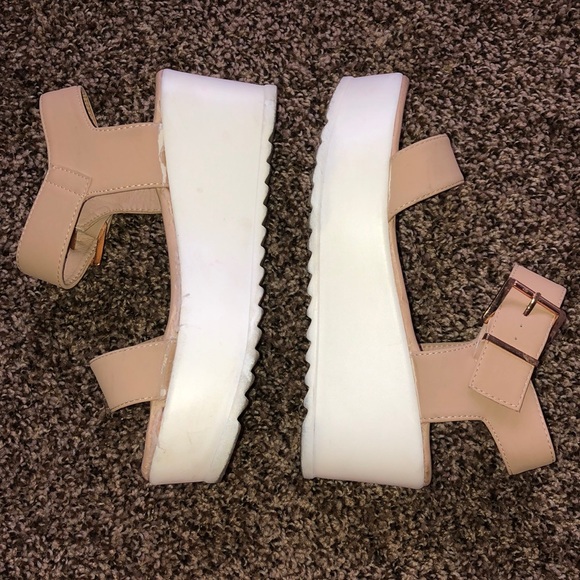 Nude Platform Sandals - Picture 3 of 8